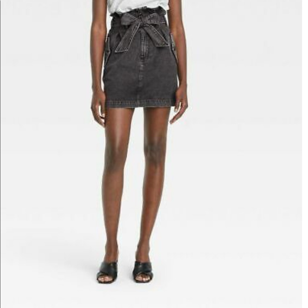 NWT Who What Wear Mini Jean Skirt Grey Paperbag Waist Pleated Belted w Tie sz 8